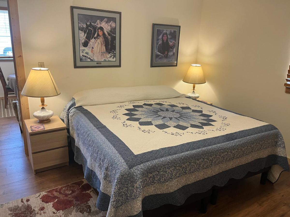 Creekside Downtown Vacation Suites, Only Adults 25 Or Older Buffalo Bagian luar foto