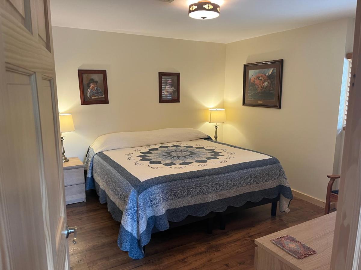 Creekside Downtown Vacation Suites, Only Adults 25 Or Older Buffalo Bagian luar foto